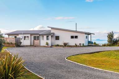 11 Rangikatea Road_3