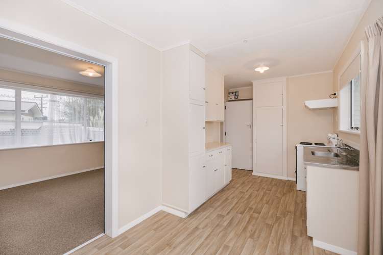 43 Owen Street Bunnythorpe_4