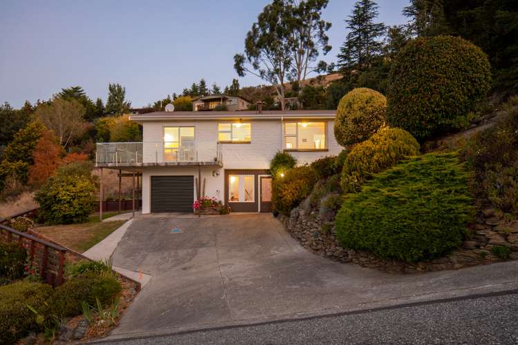 16 Edinburgh Street Green Island_30