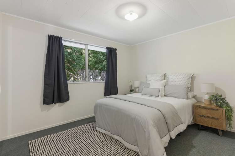 36 Cardwell Street Onehunga_13