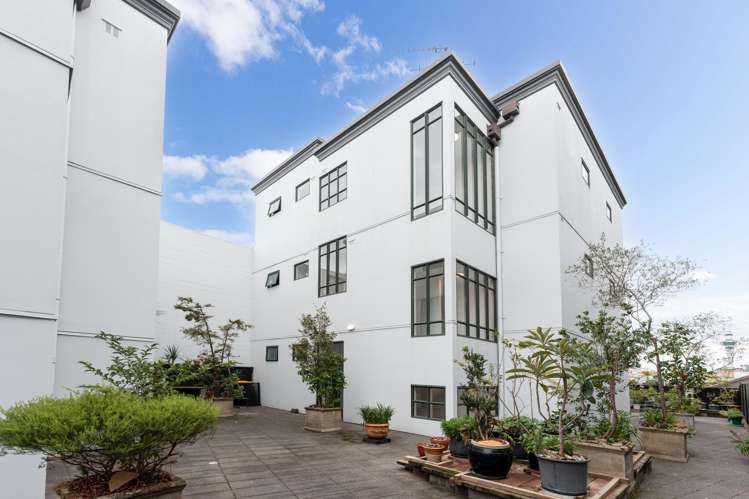 2J/30 Randolph Street Eden Terrace_15