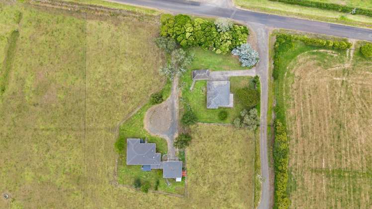 114 Frost Road Onewhero_36