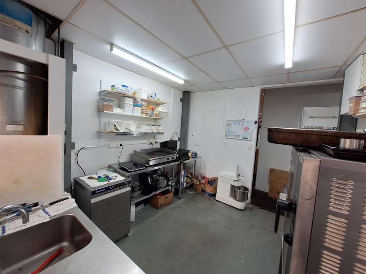 52 Devon Street East New Plymouth Central_7