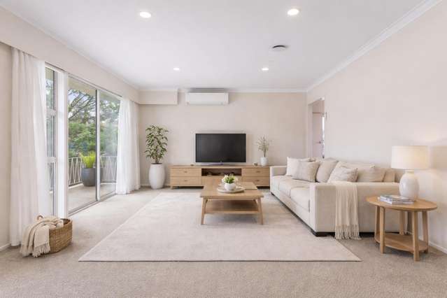 54 Meadway Sunnyhills_2