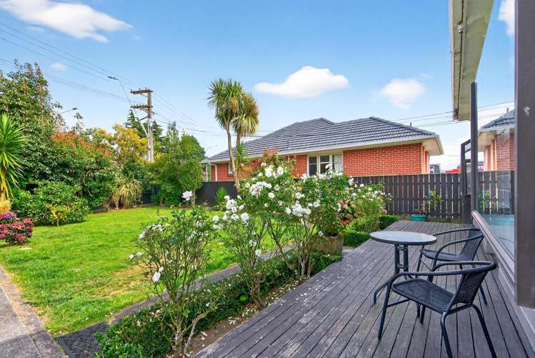 975 Fergusson Drive Ebdentown_21