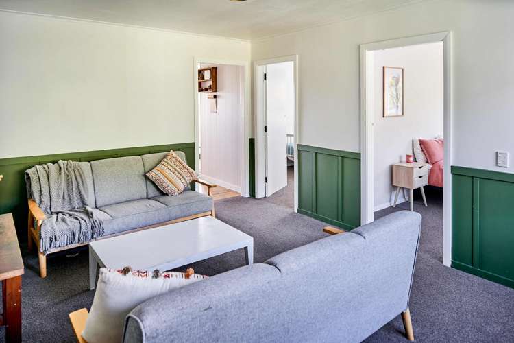 25 Paekakariki Hill Road Pauatahanui Porirua City Houses for Sale