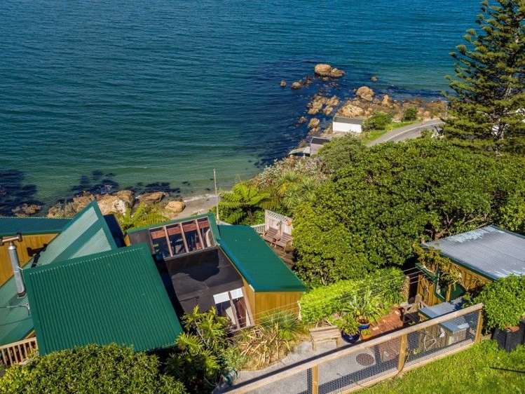 6 Nakora Road Karaka Bays_28