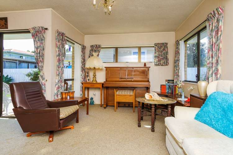 1 Aotea Road Glen Eden_11