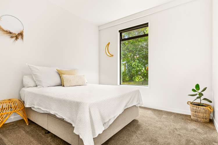 11 Edwin Mitchelson Road Muriwai_20