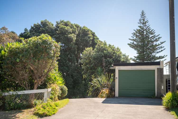 52 Ames Street Paekakariki_43