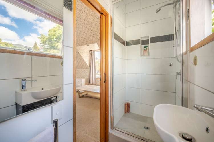 3a Beach Road Akaroa_13