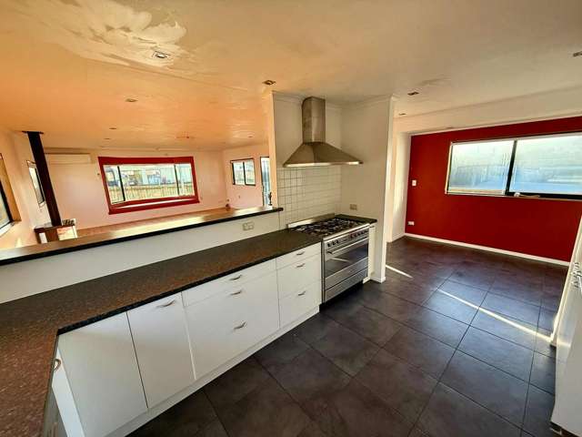 169 Vipond Road Stanmore Bay_4