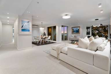 4C/75 Owens Road_2