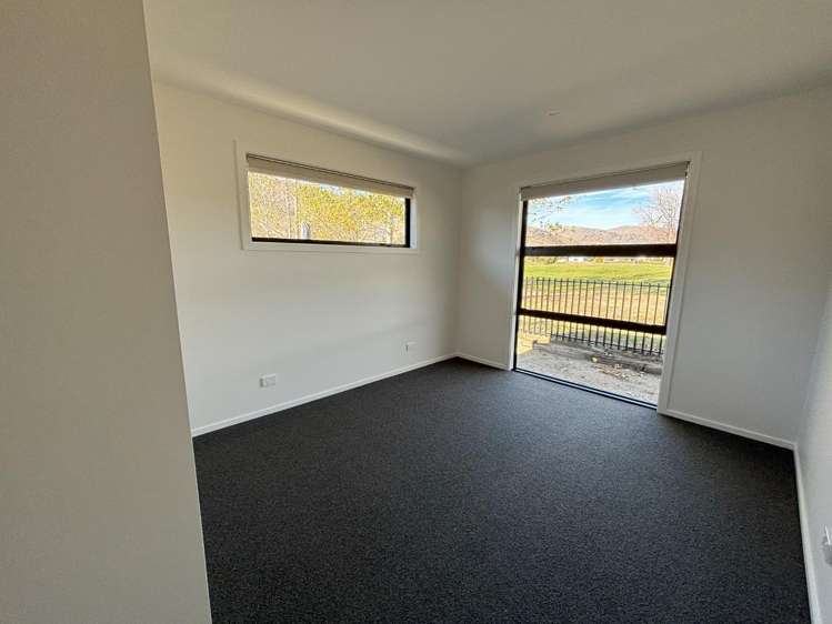 25 Wallis Drive 10126_8