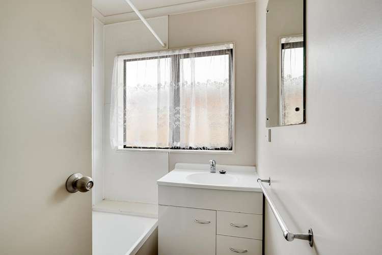 15A-E Hogan Street Hamilton East_19