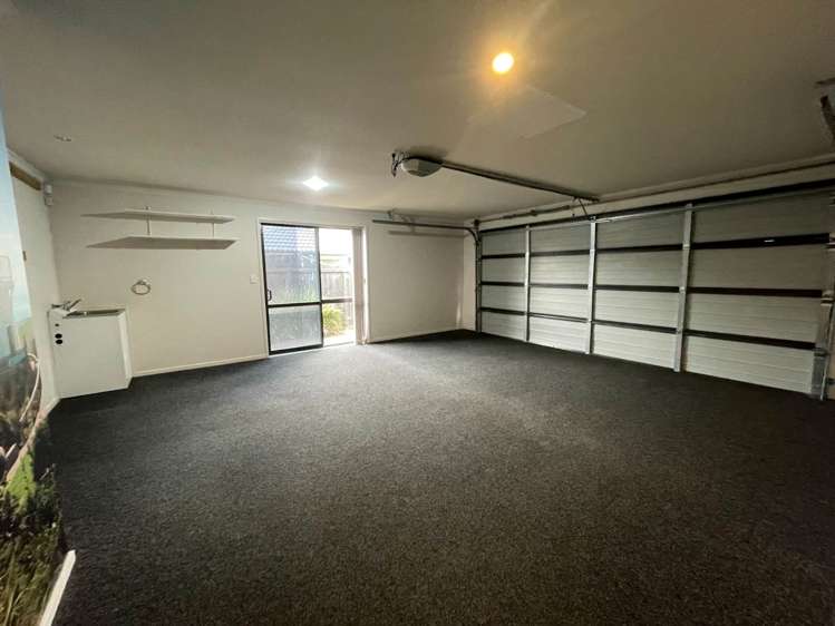 63 Sunningdale Street Wattle Downs_11