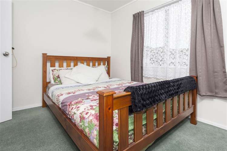 9 Washington Square Paeroa_17