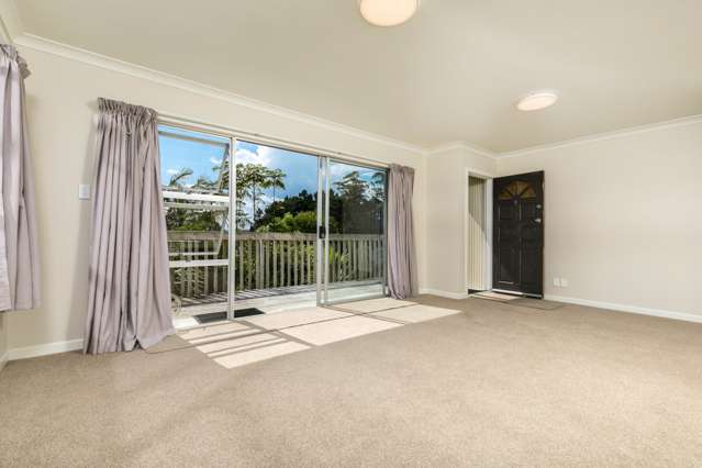 2/19 Malters Place Browns Bay_1