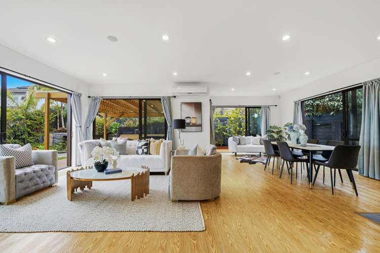 8 San Casello Rise Henderson_1