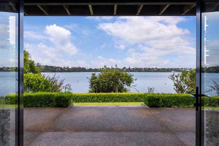 8 Eric Price Avenue Takapuna_31