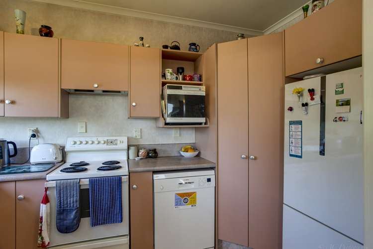 9 Luxmoore Road Waimataitai_5