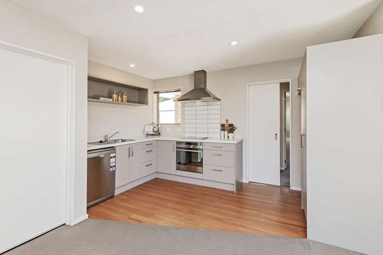 54 Thackeray Place Waltham_7