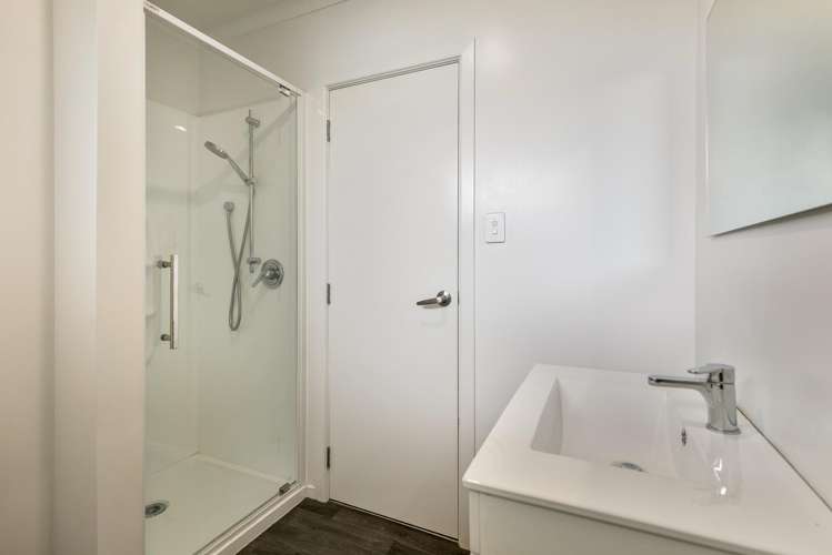 9 Collett Place Riversdale_18