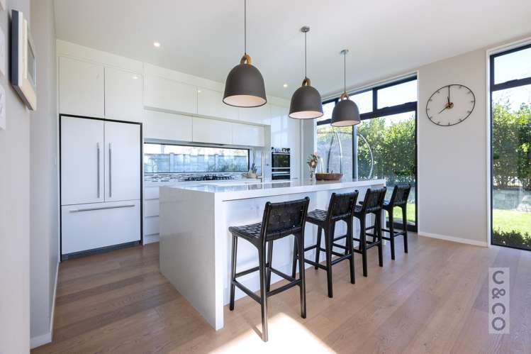 2 Pitoitoi Drive Riverhead_19