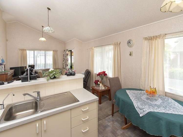 30/151 Kitchener Road Pukekohe_5