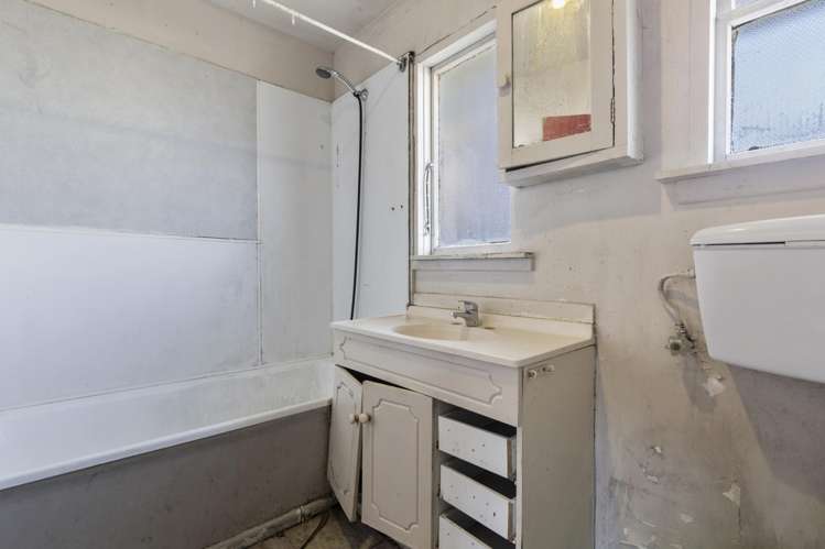45 Warblington Street Aranui_16