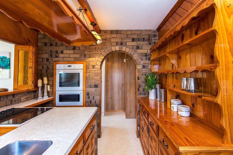 11 Castaing Crescent Te Atatu South_11