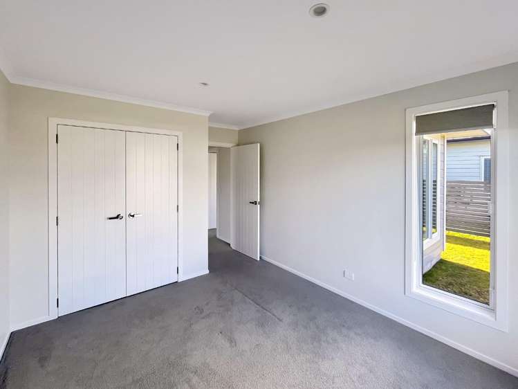 12 Bastille Court Rangatira Park_8