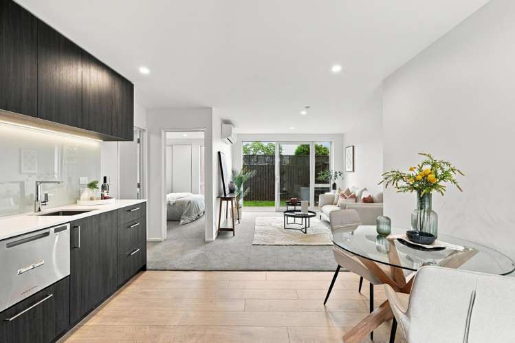 8/141 St Albans Street St Albans_5
