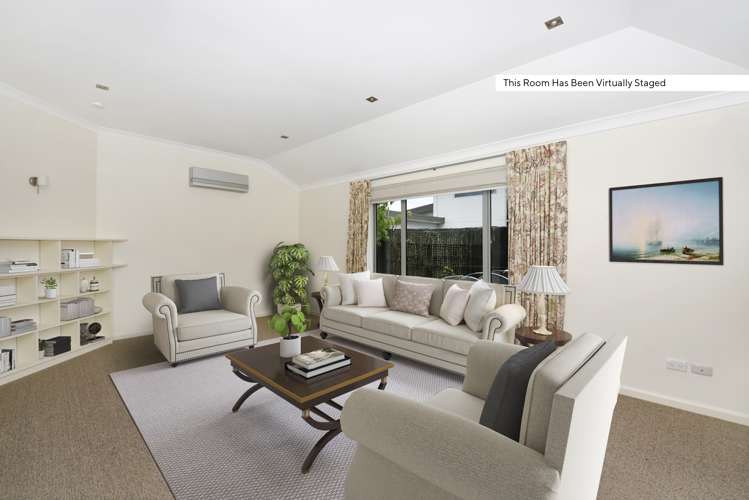 2 Cambria Gardens The Wood_9