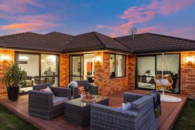 10 Balmoral Mews_1