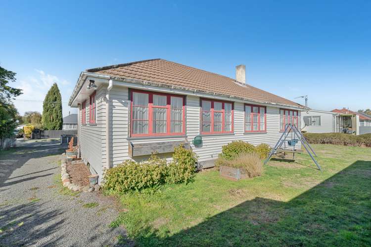 32 Kummer Crescent Masterton_17
