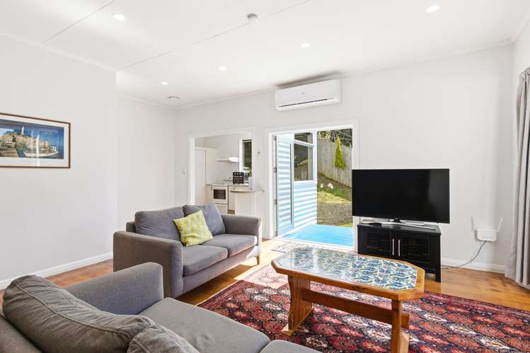 15 Romney Square Tawa_3