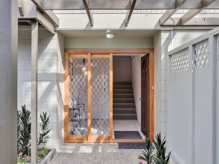 17 Bernard Street Chedworth_18