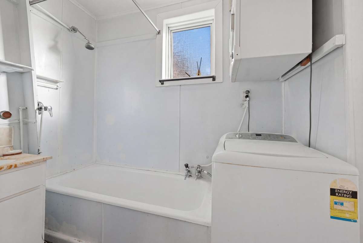 398 South Road_5