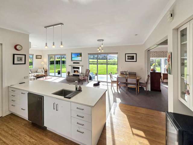 305 Parsons Road Weston_4