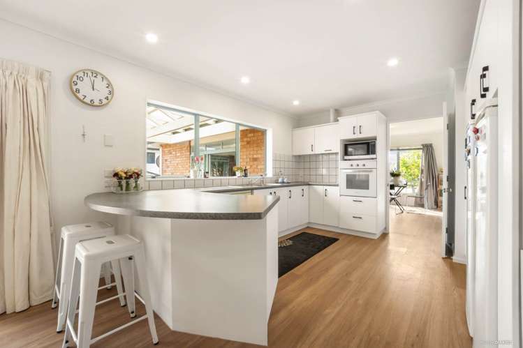 28 Roy Maloney Drive Henderson Heights_8