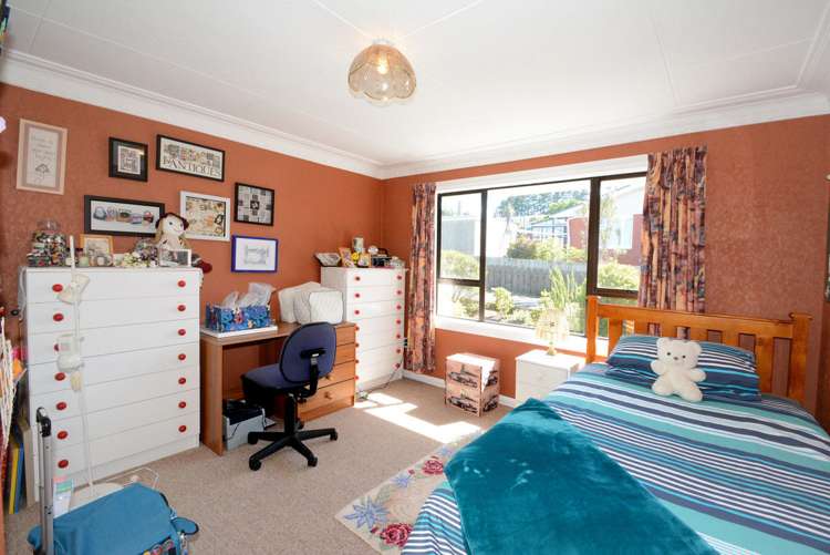 276 Highcliff Road Shiel Hill_13