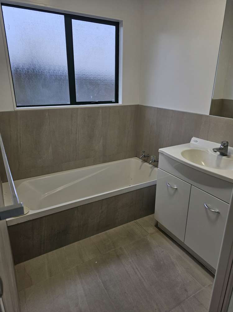 2/322 Richardson Rd Mount Roskill_6