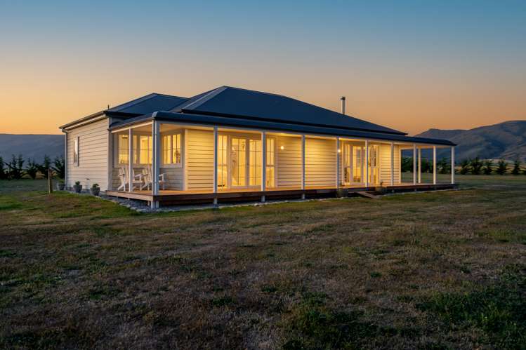 721 Racecourse Road Omakau_3