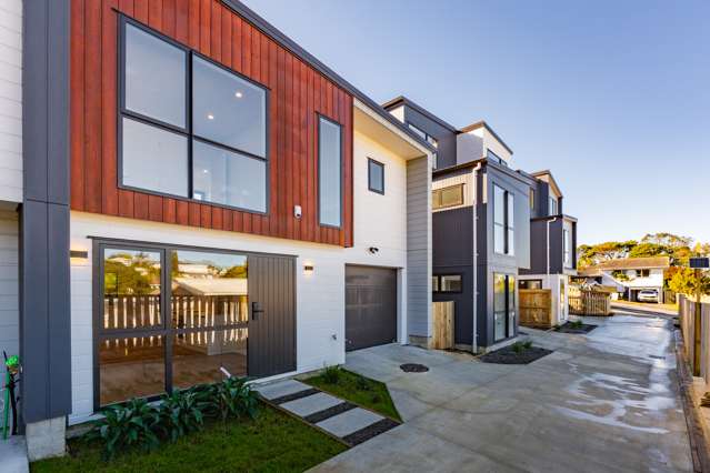 Stunning Brand New in Dual Westlake Zone