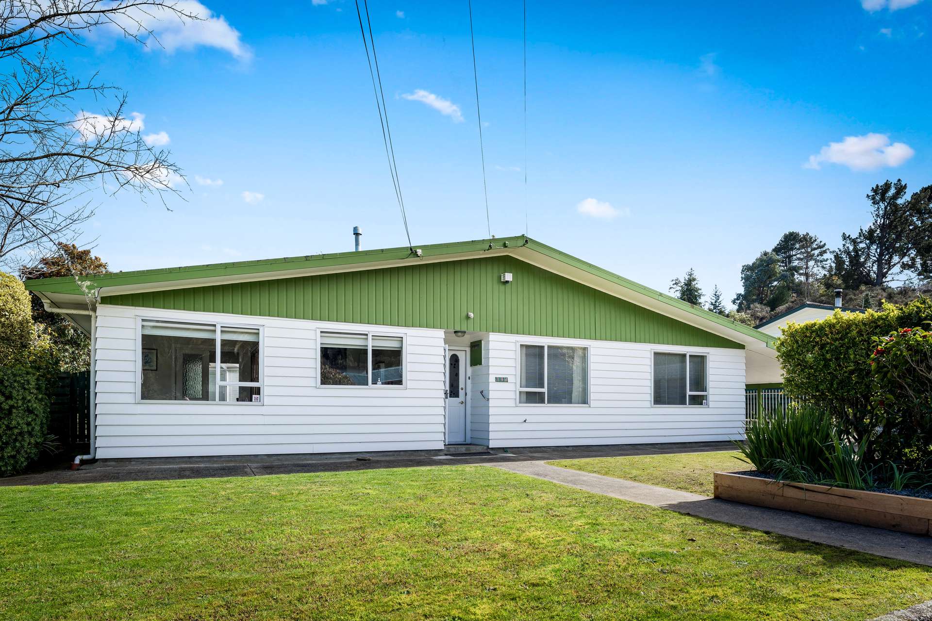 39d Moeraki Road Maoribank_0