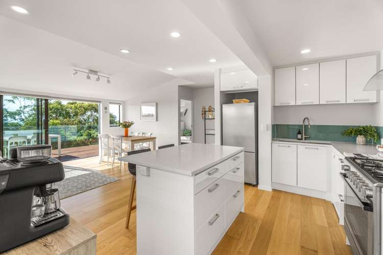 36 Hauraki Road Oneroa_8