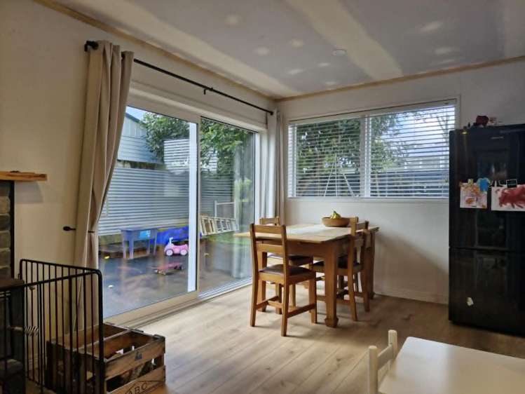 4 Benbow Pl 2169_8