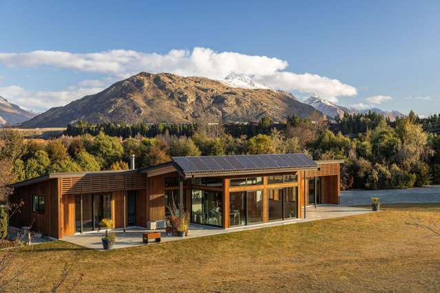 Where Seclusion Meets Opportunity