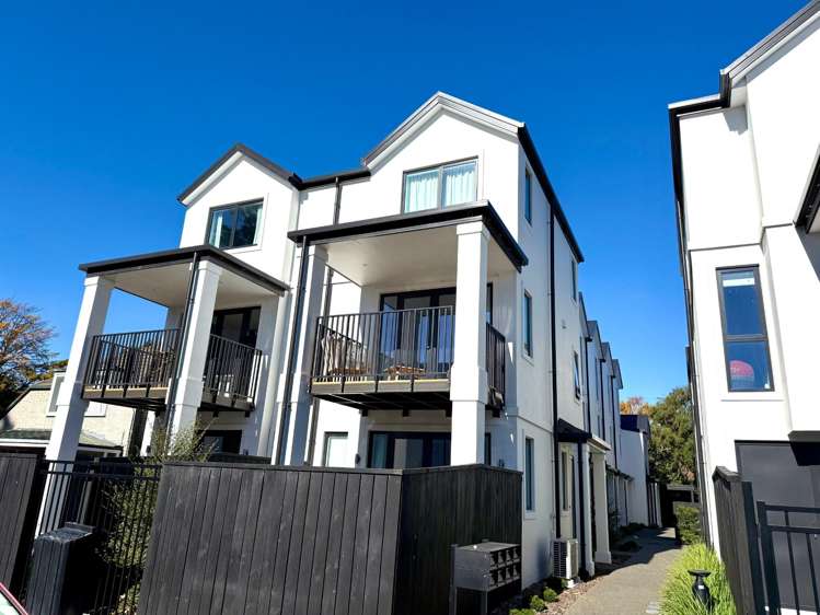  6/3 Ayr Street Riccarton_12